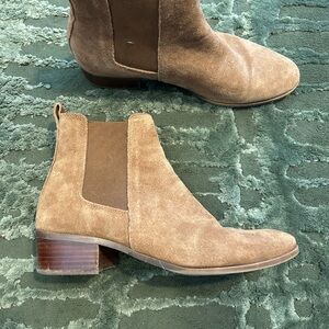 Steve Madden Brown Suede Heeled Boots